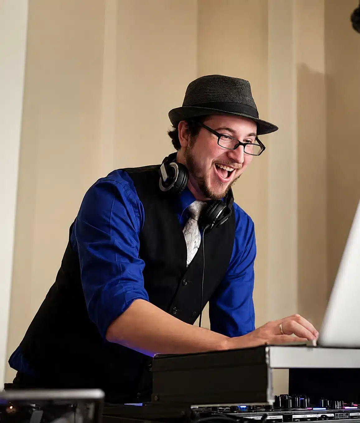 DJ Jason Huggins - Stylus S.E.